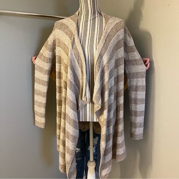 Barefoot Dreams Bamboo Chic Lite Cardigan Size S/M Calypso Waterfall Open Front - Picture 2 of 14